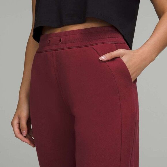 🌟 LULULEMON SCUBA HIGH RISE JOGGER NWOT🌟 - Picture 4 of 6